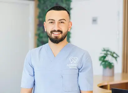 Dr. David Brown - Implantologist